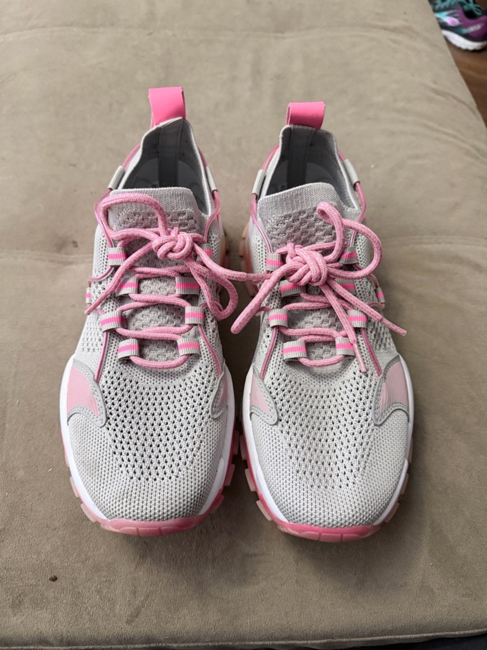 Women's Light Gray and Pink Knit Athletic Sneakers
